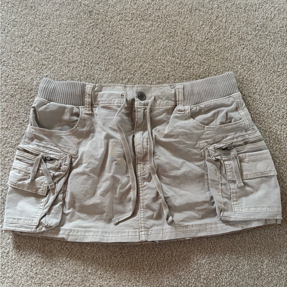 American Eagle Outfitters Khaki Mini Skort